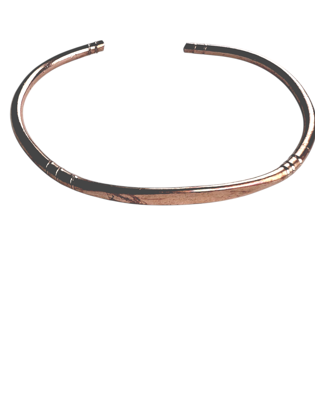 Sleek Copper Bangle with Ridged Accents