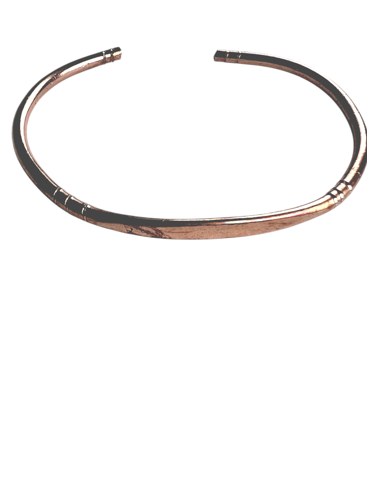 Sleek Copper Bangle with Ridged Accents