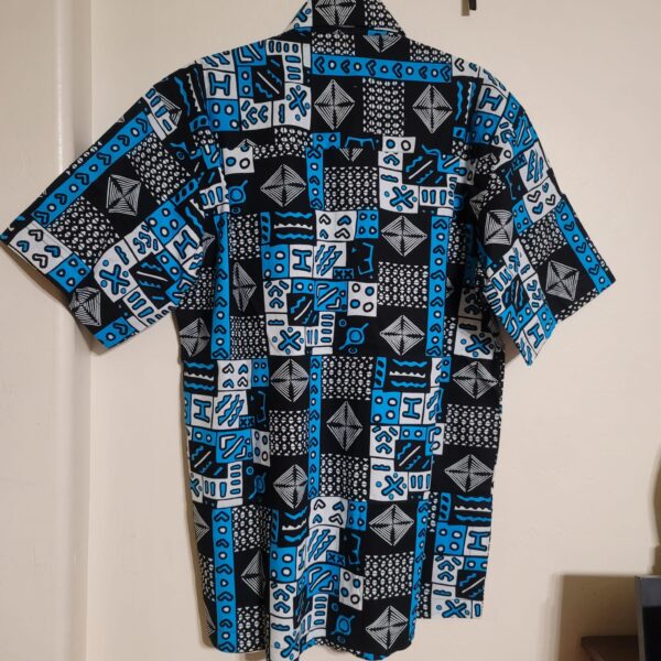 MEN PRINT SHIRT-LARGE-SHORT - Image 2