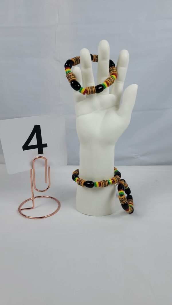 Men Beads Bracelet with African accent